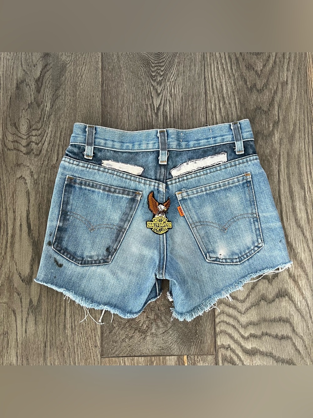 LEVI’S Orange Tab Reworked Harley Davidson Patch Cutoff Denim Jean Shorts 26”